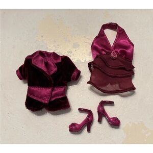 Barbie Fashion Fever L3394 Burgundy Velvet Satin Tank, Top, & Heels
